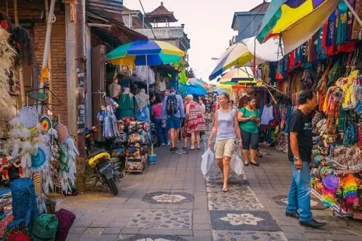 The Slow Travel Trend: Finding the Peace of “Old Ubud” in Sidemen and Amed